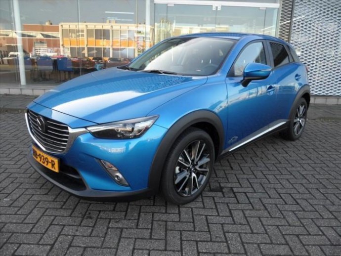 Mazda is met deze CX-3 én met de MX-5 liefst twee keer genomineerd.