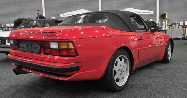 Tip van de week: Porsches waar ‘Turbo’ op staat hebben toekomst. En laten we eerlijk zijn: de 944 cabriolet is stiekem best een mooie auto.