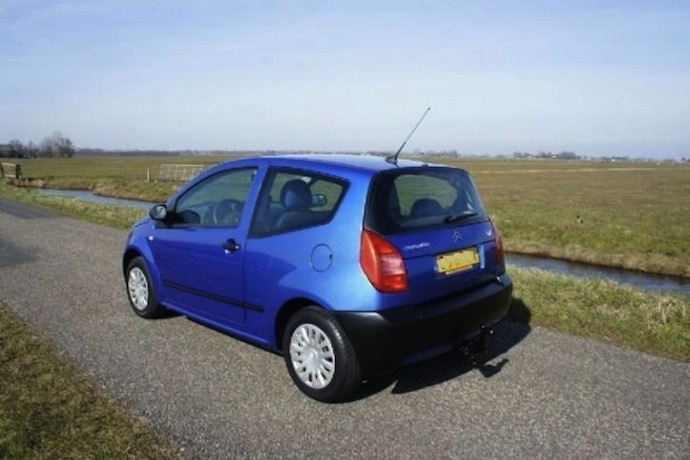 wk 11 Citroen C2 achter