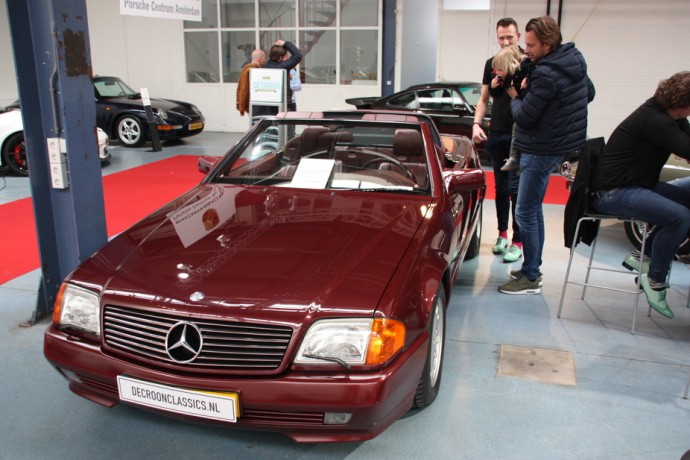 resized_30%-Merc 300 SL