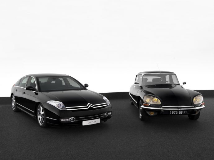 citroen-ds-black-front-side-c6-black-front-side