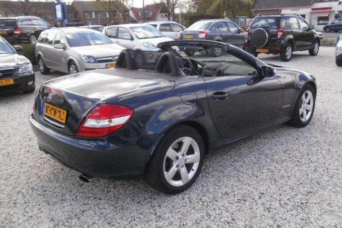 wk 32 Merc SLK achter