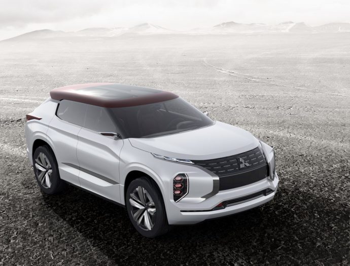 mitsubishi-gt-phev-concept-01