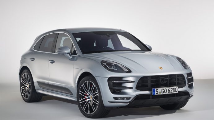 porsche-macan-turbo-performance-silver-front-side