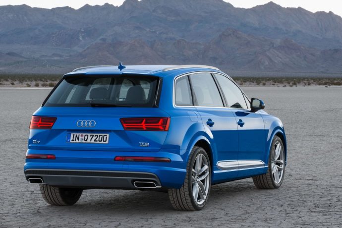 wk-52-audi-q7-achter