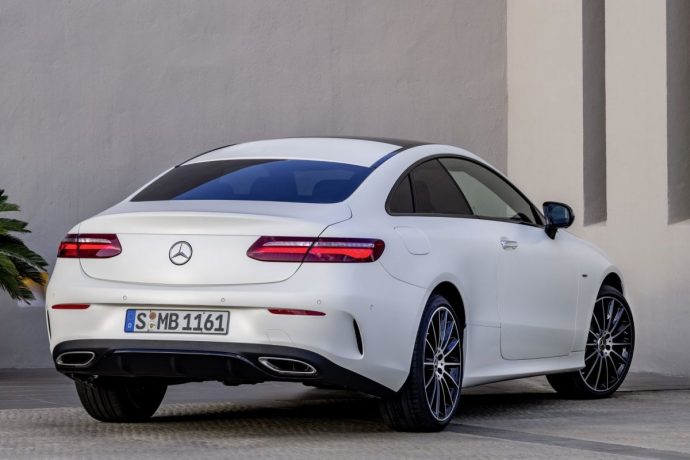 wk-02-merc-e-coupe-achter