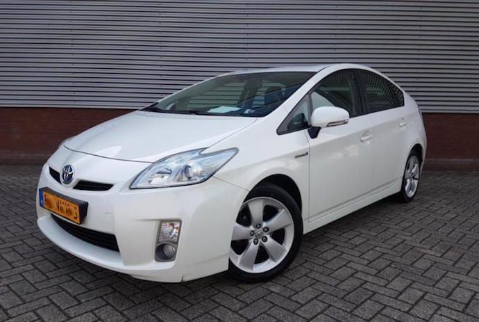 karton muur strak Aankooptips occasions: Toyota Prius III (2009-2015) - Marktplaats  Autoinspiratie